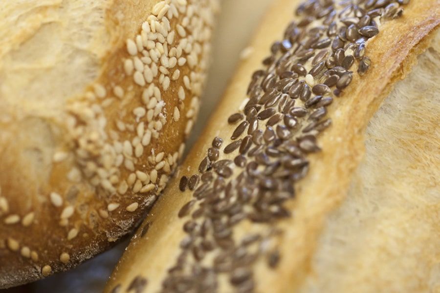 Baguete de Espelta com Chia e Linhaça